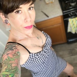 Meet your Posher, Natasha